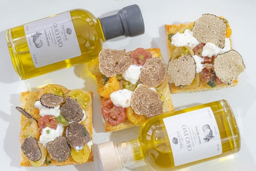 Extra virgin olive oil flavored with white truffle